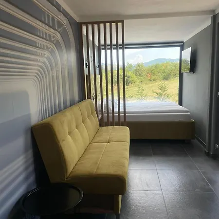 Holiday home Kubiq Transalpina